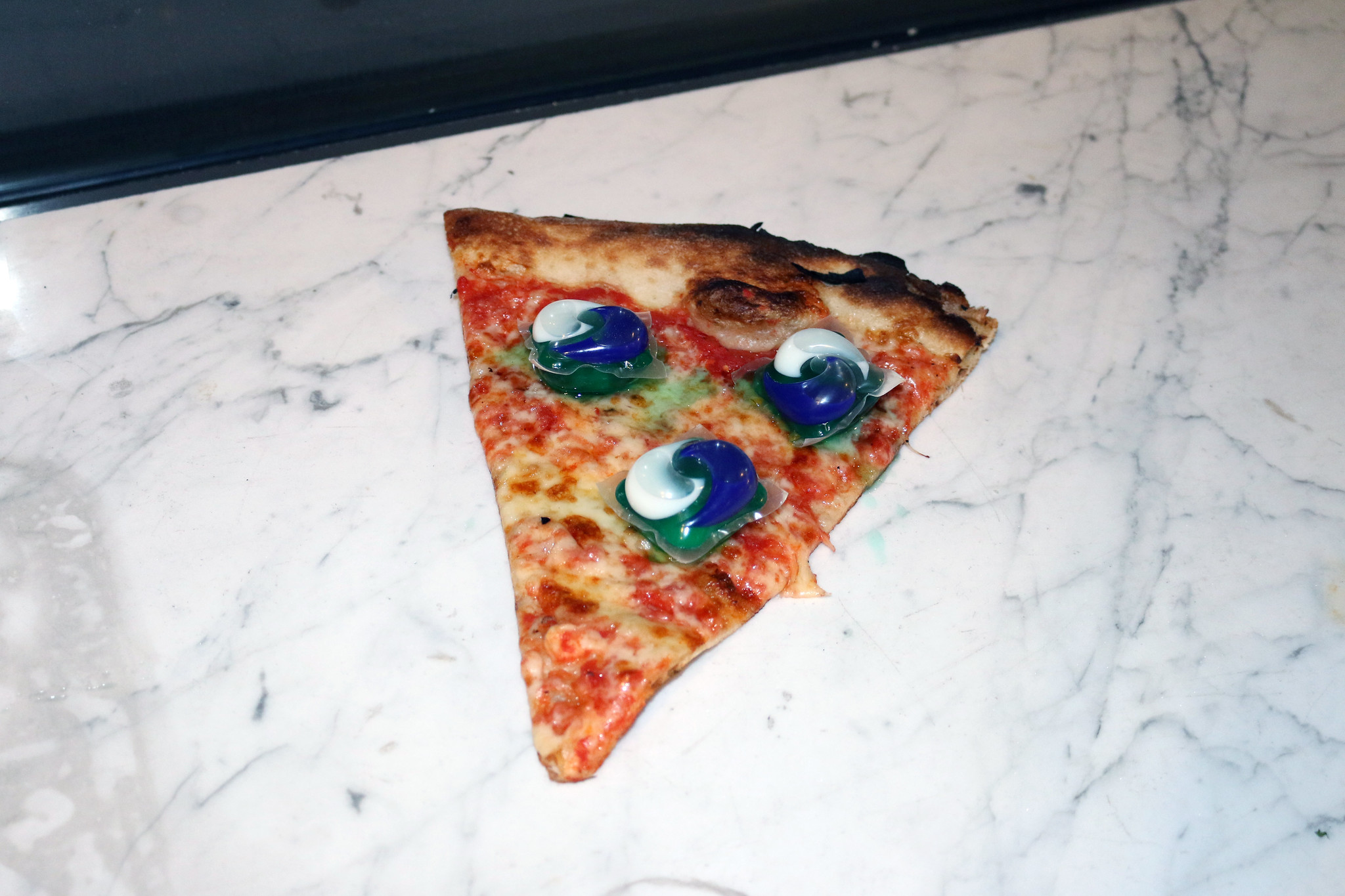 Hybrid Pizza / Hyper Flags